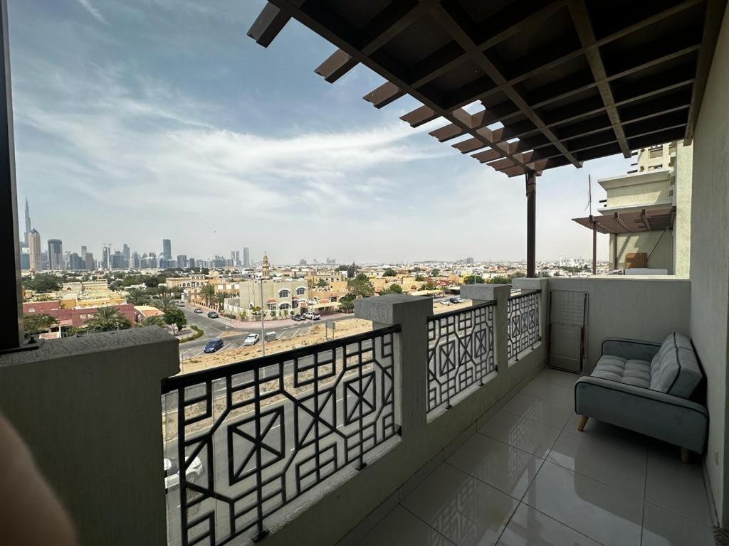Cozy Rooms And Small Partitions For Men Guests In Dubai Eksteriør bilde